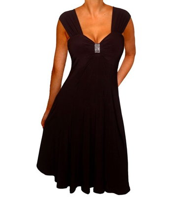 beautiful black travel dress with a little bling for a curvy figure
