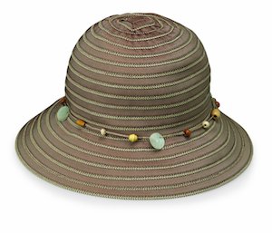 Cute packable hat with a string of beads